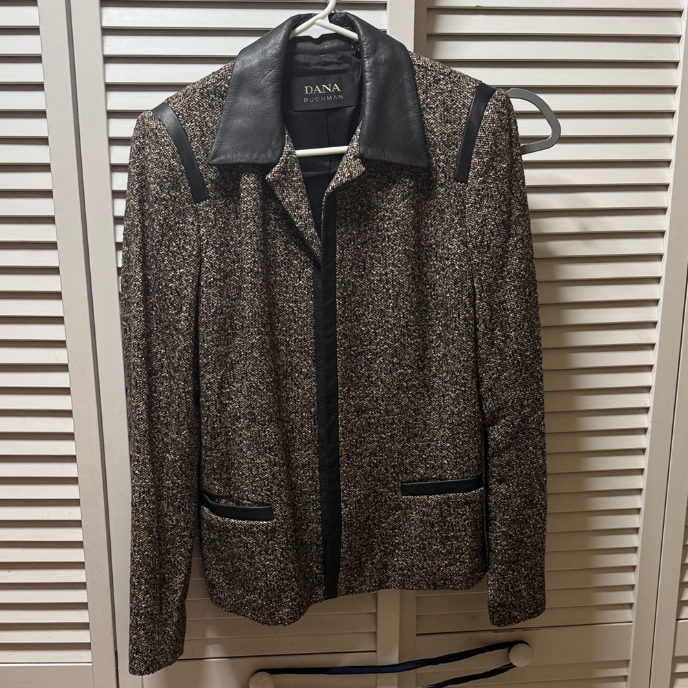 Dana Buchman Women's Black and Brown Tweed Blazer